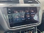 Volkswagen Tiguan Allspace 1.5 150pk TSI R-Line Business+ 7p. Panoramaschuif-kanteldak | Navigatie 'Discover Pro | Winter Pakket
