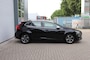 Volvo V40 2.0 D2 120PK R-DESIGN/DEALER.ODH/1E.EIG/ORIG.NL