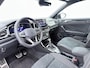 Volkswagen T-Roc 1.5 TSI R-Line | Trekhaak | Navigatie | Stoelverwarming |