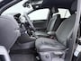 Volkswagen T-Roc 1.5 TSI R-Line | Trekhaak | Navigatie | Stoelverwarming |