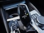 BMW 5-Serie Touring 530e High Executive | Passagiers Scherm | Pano | Stoelverwarming | Trekhaak