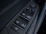 BMW 5-Serie Touring 530e High Executive | Passagiers Scherm | Pano | Stoelverwarming | Trekhaak