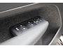 Volvo XC40 2.0 B3 Plus Dark / Panoramadak / Memory Stoelen / Harman Kardon / Keyless-Go / Stuurwielverwarming