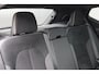 Volvo XC40 2.0 B3 Plus Dark / Panoramadak / Memory Stoelen / Harman Kardon / Keyless-Go / Stuurwielverwarming
