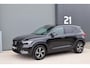 Volvo XC40 2.0 B3 Plus Dark / Panoramadak / Memory Stoelen / Harman Kardon / Keyless-Go / Stuurwielverwarming