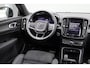 Volvo XC40 2.0 B3 Plus Dark / Panoramadak / Memory Stoelen / Harman Kardon / Keyless-Go / Stuurwielverwarming