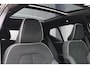 Volvo XC40 2.0 B3 Plus Dark / Panoramadak / Memory Stoelen / Harman Kardon / Keyless-Go / Stuurwielverwarming