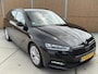 Skoda Octavia Combi 1.0 e-TSI Sport Business Automaat | LED verlichting | Stoelverwarming | Navigatiesysteem | Apple CarPlay/Android Auto Smartlink | Sfeerverlichting | 17 inch lichtmetalen velgen | Parkeersensoren voor en achter