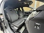 Skoda Octavia Combi 1.0 e-TSI Sport Business Automaat | LED verlichting | Stoelverwarming | Navigatiesysteem | Apple CarPlay/Android Auto Smartlink | Sfeerverlichting | 17 inch lichtmetalen velgen | Parkeersensoren voor en achter