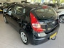 Hyundai i30 1.6i Dynamic CLIMAT APK 3-27 BJ 2011 !!!