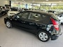 Hyundai i30 1.6i Dynamic CLIMAT APK 3-27 BJ 2011 !!!