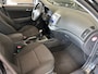 Hyundai i30 1.6i Dynamic CLIMAT APK 3-27 BJ 2011 !!!