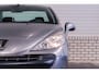 Peugeot 207 CC 1.6 VTi / NIEUWE APK / AIRCO / STUURBEKRACHTIGING