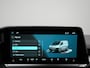 Volkswagen e-Transporter Caravelle 32 L1H1 Life 64 kWh 218 PK | LED | 3e Zitrij | Navigatie | Achteruitrij Camera | Stoelverwarming | Elek. Inklapbare Spiegels |