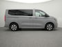 Volkswagen e-Transporter Caravelle 32 L1H1 Life 64 kWh 218 PK | LED | 3e Zitrij | Navigatie | Achteruitrij Camera | Stoelverwarming | Elek. Inklapbare Spiegels |
