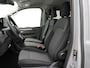 Volkswagen e-Transporter Caravelle 32 L1H1 Life 64 kWh 218 PK | LED | 3e Zitrij | Navigatie | Achteruitrij Camera | Stoelverwarming | Elek. Inklapbare Spiegels |