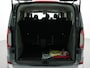 Volkswagen e-Transporter Caravelle 32 L1H1 Life 64 kWh 218 PK | LED | 3e Zitrij | Navigatie | Achteruitrij Camera | Stoelverwarming | Elek. Inklapbare Spiegels |