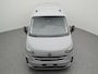 Volkswagen e-Transporter Caravelle 32 L1H1 Life 64 kWh 218 PK | LED | 3e Zitrij | Navigatie | Achteruitrij Camera | Stoelverwarming | Elek. Inklapbare Spiegels |