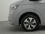 Volkswagen e-Transporter Caravelle 32 L1H1 Life 64 kWh 218 PK | LED | 3e Zitrij | Navigatie | Achteruitrij Camera | Stoelverwarming | Elek. Inklapbare Spiegels |