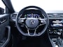 Skoda Superb Combi 1.4 TSI iV Sportline Business | Panodak | Trekhaak | Stuur,- Stoel, Achterbank verw. | 360 Camera | Canton audio| Elec. achterklep, Adaptieve Cruise met travelassist, App. connect, Navigatie, Stoelen met geheugen