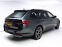 Skoda Superb Combi 1.4 TSI iV Sportline Business | Panodak | Trekhaak | Stuur,- Stoel, Achterbank verw. | 360 Camera | Canton audio| Elec. achterklep, Adaptieve Cruise met travelassist, App. connect, Navigatie, Stoelen met geheugen