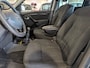 Dacia Duster 1.6 Lauréate Airco, Stuurbekrachtiging