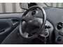 Toyota Yaris 1.3 16V VVT-i Luna Stuurbekrachtiging/APK 07-2027