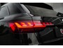 Audi A4 Avant 40 TFSI 204 pk Quattro S-Edition Competition /BTW-Auto/ Pano-Dak/ B&O-Sound/ Keyless/ Camera/ Sport-Stoelen/ Stoel.Verw/ Massage/ Trekhaak/ 19'' LMV
