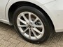 Mercedes-Benz B-klasse 250 e 218 Pk | Navigatie | Cruise |Clima | Camera | Zwarte hemelbekleding | Sfeerverlichting | 17".