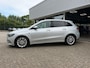 Mercedes-Benz B-klasse 250 e 218 Pk | Navigatie | Cruise |Clima | Camera | Zwarte hemelbekleding | Sfeerverlichting | 17".