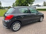 Peugeot 207 1.4 VTi Look /NWE APK/AIRCO/CRUISE/CENTRALE VERGRENDELING/ELEKTRISCHE RAMEN