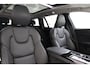 Volvo V60 T8 PLUG-IN HYBRID AWD ULTRA DARK *FULL OPTIONS!* -PANO.DAK|BOWERS&WILKINS|GEVENT.LEDER+MASSAGE|360°CAM|HEAD-UP DISP.|TREKHAAK|19"|Soh:100%