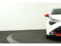 Toyota Aygo 1.0 VVT-i x-joy cabrio | Climate Control | Camera | Groot Scherm | Lichtmetalen Velgen | Red Pack |