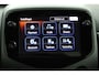 Toyota Aygo 1.0 VVT-i x-joy cabrio | Climate Control | Camera | Groot Scherm | Lichtmetalen Velgen | Red Pack |