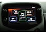 Toyota Aygo 1.0 VVT-i x-joy cabrio | Climate Control | Camera | Groot Scherm | Lichtmetalen Velgen | Red Pack |
