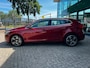 Volvo V40 2.0 D3 Summum (Parkeersensoren, Trekhaak, Automaat, Goed Onderhouden)