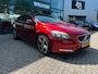 Volvo V40 2.0 D3 Summum (Parkeersensoren, Trekhaak, Automaat, Goed Onderhouden)