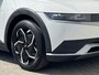 Hyundai Ioniq 5 Connect 77.4 kWh / Dealer onderhouden / Accu SoH 100% / 1.600 kg afn. Trekhaak / Navigatie / Stuur-, stoel- & achterbankverwarming / Apple Carplay Android / 19" LM wielen & All Season banden /