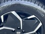 Hyundai Ioniq 5 Connect 77.4 kWh / Dealer onderhouden / Accu SoH 100% / 1.600 kg afn. Trekhaak / Navigatie / Stuur-, stoel- & achterbankverwarming / Apple Carplay Android / 19" LM wielen & All Season banden /