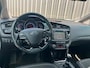 Kia Ceed Sportswagon 1.6 GDI DynamicLine 134pk | Achteruitrijcamera | Trekhaak | Cruise control | Navigatie | Parkeersensoren achter | Stuur multifunctioneel