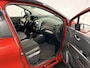 Renault Captur 120PK TCe Intens Automaat | Trekhaak | Navi | Camera | Climate Control | Cruise Control | Full LED | Lichtmetalen Velgen | Bluetooth | Parkeersensoren | Licht & Regen Sensor |