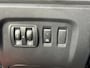Renault Captur 120PK TCe Intens Automaat | Trekhaak | Navi | Camera | Climate Control | Cruise Control | Full LED | Lichtmetalen Velgen | Bluetooth | Parkeersensoren | Licht & Regen Sensor |