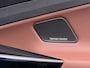 Volkswagen ID.4 Pro Business 77 kWh Panoramadak - Navigatie - Camera - Trekhaak - Warmtepomp