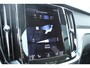 Volvo V60 2.0 T6 Recharge AWD R-Design | Panoramadak | Adaptieve Cruise Control | Lederen stoelen | Apple Carplay | Android Auto | Elektrisch bedienbare achterklep | Stoelverwarming | Stuurwielverwarming