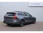 Volvo V60 2.0 T6 Recharge AWD R-Design | Panoramadak | Adaptieve Cruise Control | Lederen stoelen | Apple Carplay | Android Auto | Elektrisch bedienbare achterklep | Stoelverwarming | Stuurwielverwarming