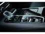 Volvo V60 2.0 T6 Recharge AWD R-Design | Panoramadak | Adaptieve Cruise Control | Lederen stoelen | Apple Carplay | Android Auto | Elektrisch bedienbare achterklep | Stoelverwarming | Stuurwielverwarming