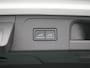 Volkswagen Passat Variant 1.4 TSI PHEV GTE Business Navigatie - ACC - Stoelverwarming - Pano-dak - Camera - Leder - LED