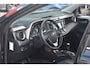 Toyota RAV4 2.0 Executive Business 4WD | Navigatie | Camera | Leer | Stoelverwarming | Trekhaak!! | Dealeronderhouden laatste beurt bij 144000km