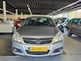 Opel Vectra 1.8-16V Temptation/AIRCO/CRUISE/N.A.P/