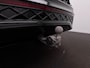 Volkswagen Tiguan 1.5 eHybrid R-Line Edition Panoramadak - Trekhaak - Navigatie - Sfeer verlichting